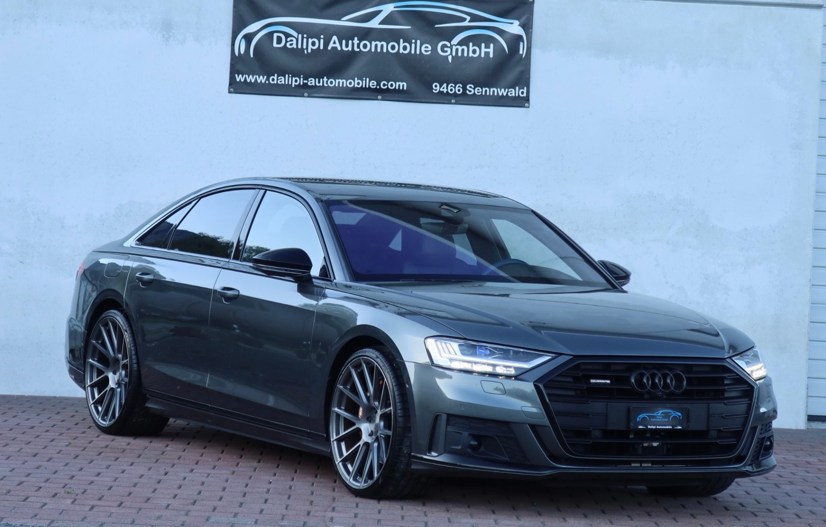AUDI A8 55 L TFSI quattro tiptronic-showroom-element-2