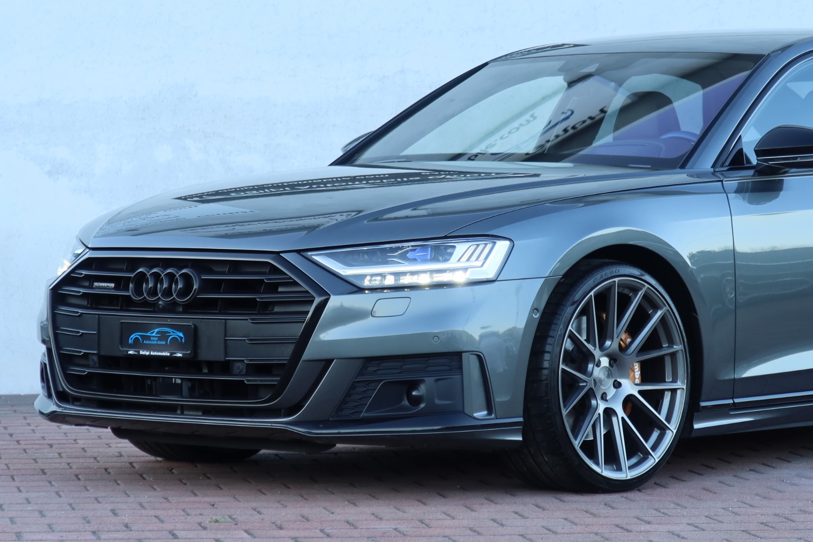 AUDI A8 55 L TFSI quattro tiptronic-image-7