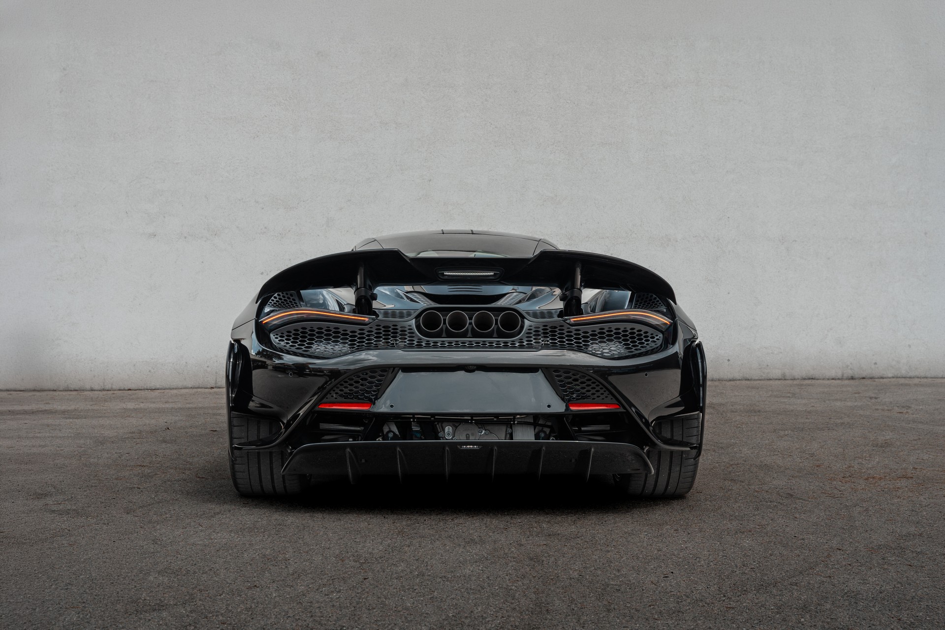 McLAREN 765 LT Coupé-image-6