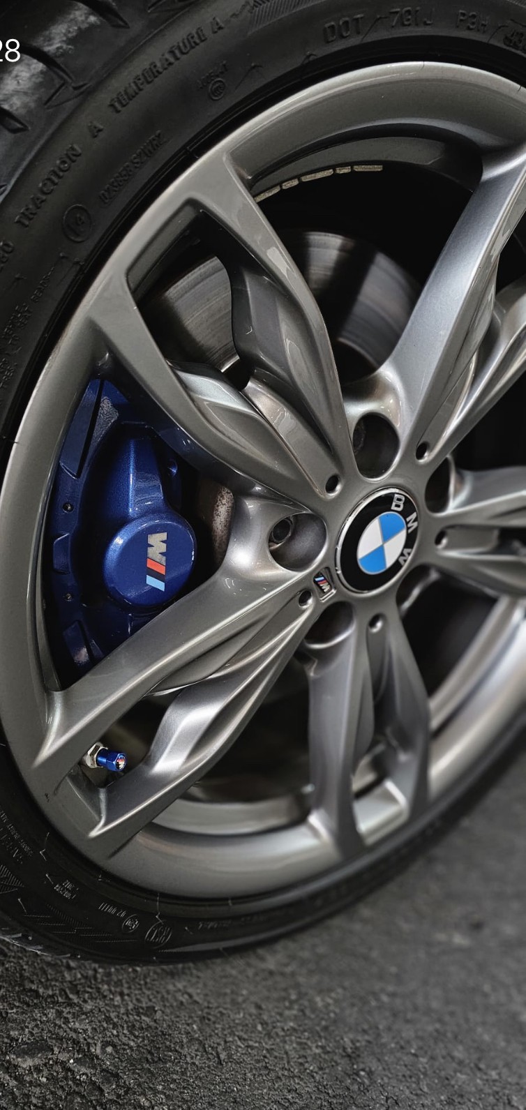 BMW M235i-image-4