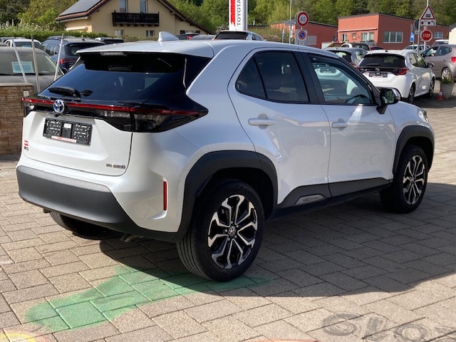 TOYOTA Yaris Cross 1.5 Trend e-CVT-image-4