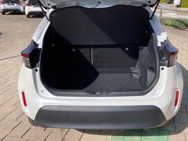 TOYOTA Yaris Cross 1.5 Trend e-CVT-image-5