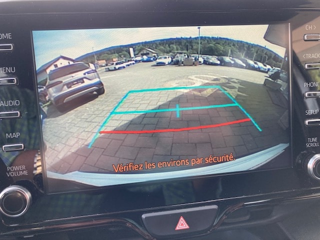 TOYOTA Yaris Cross 1.5 Trend e-CVT-image-12