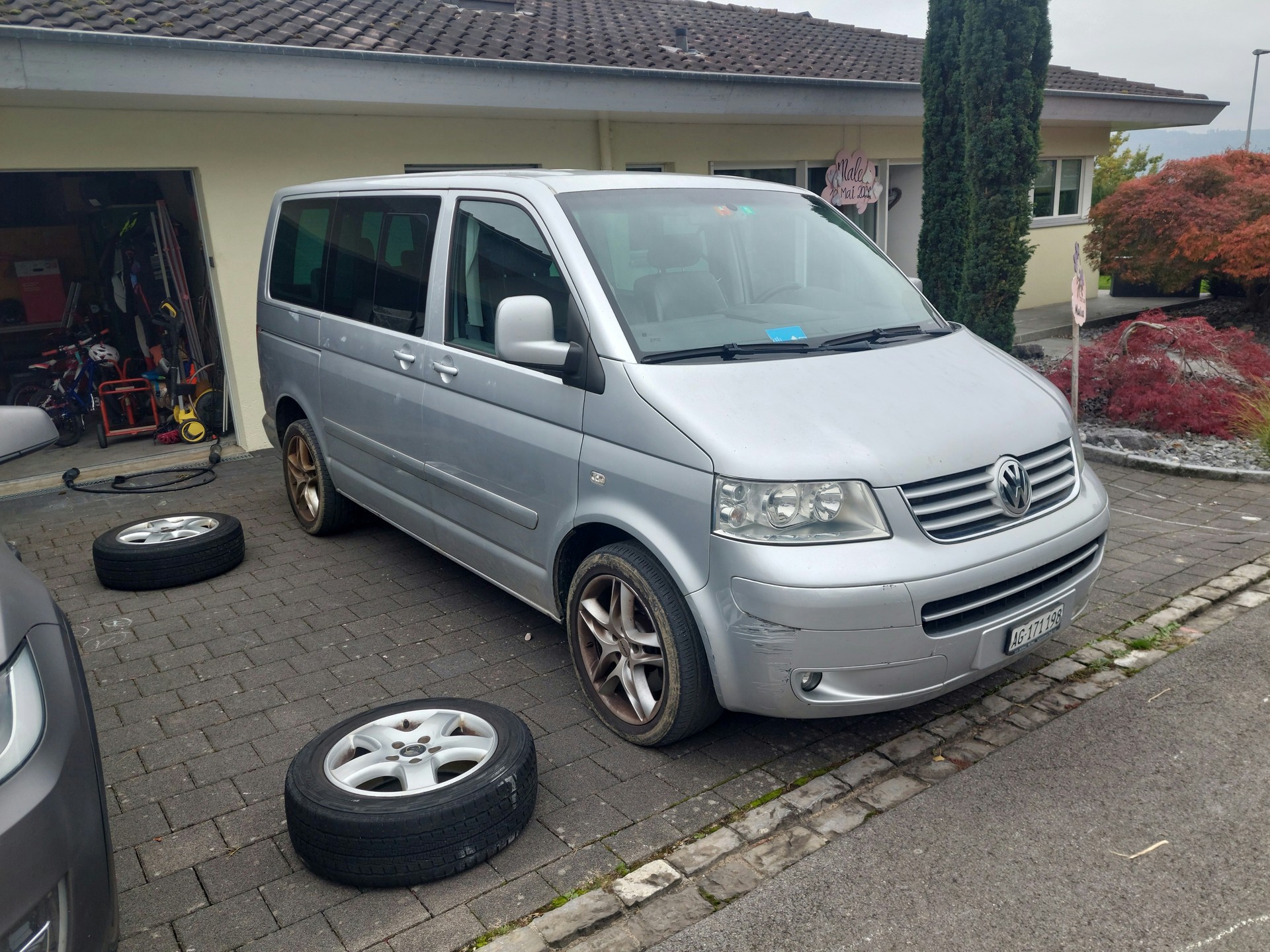 VW Multivan Highline 3.2 V6