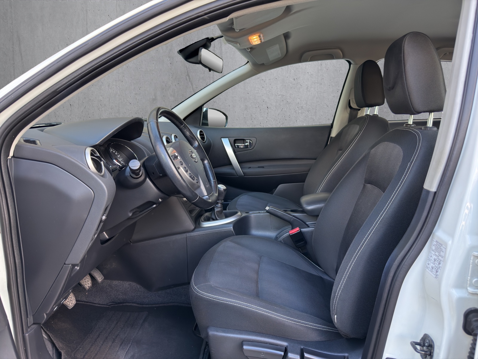 NISSAN Qashqai 2.0 i-Way-image-8