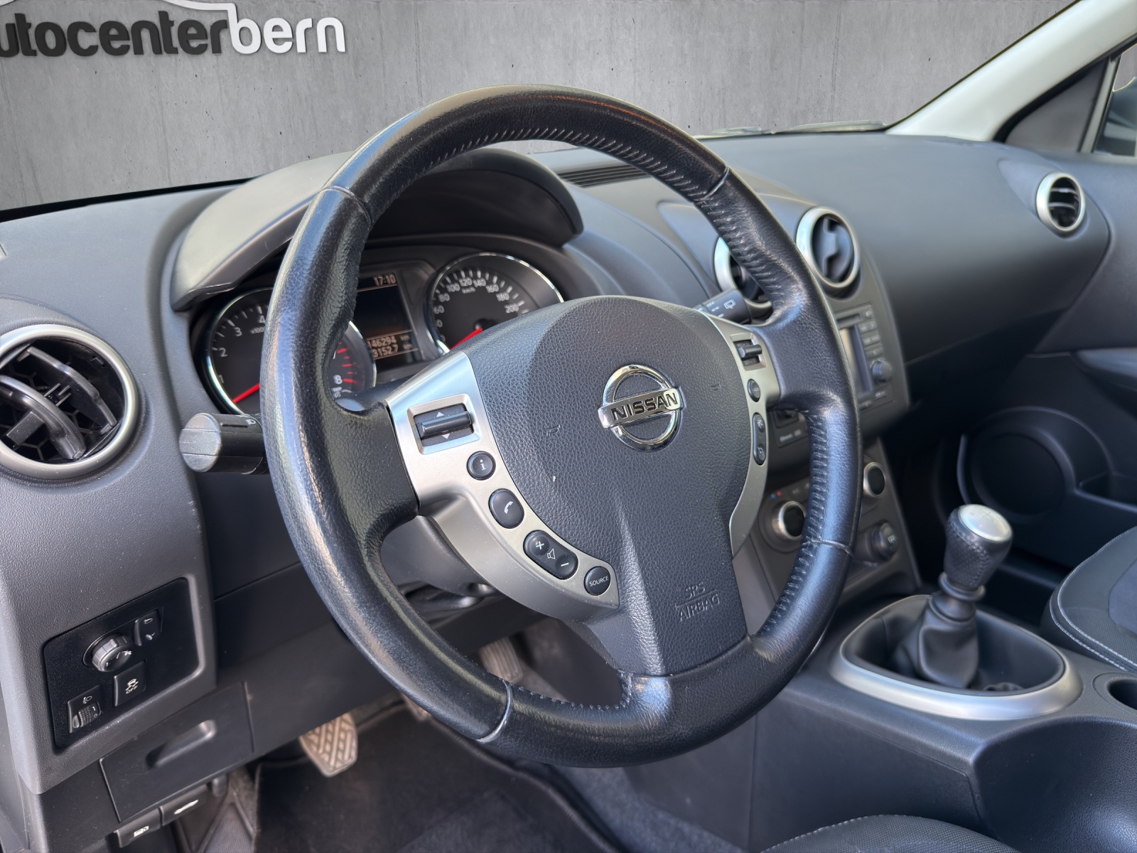 NISSAN Qashqai 2.0 i-Way-image-9