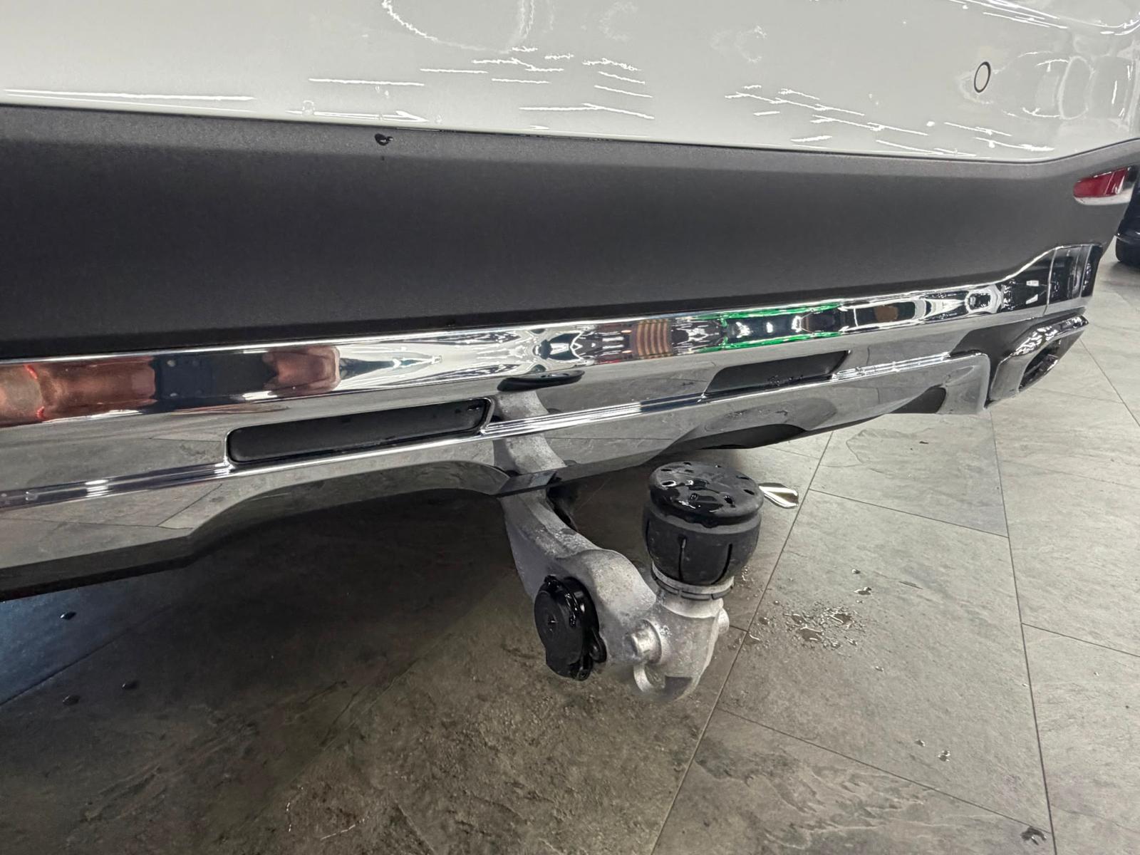 MERCEDES-BENZ GLC 300 AMG Line | AHK |AIRMATIC | Hinterachslenkung | DISTRONIC | 360° Kamera | KEYLESS-GO | Panoramadach-image-29