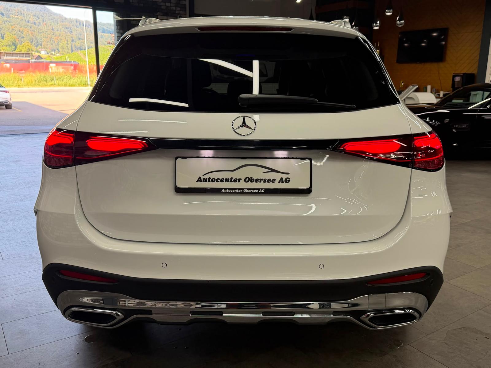 MERCEDES-BENZ GLC 300 AMG Line | AHK |AIRMATIC | Hinterachslenkung | DISTRONIC | 360° Kamera | KEYLESS-GO | Panoramadach-image-7