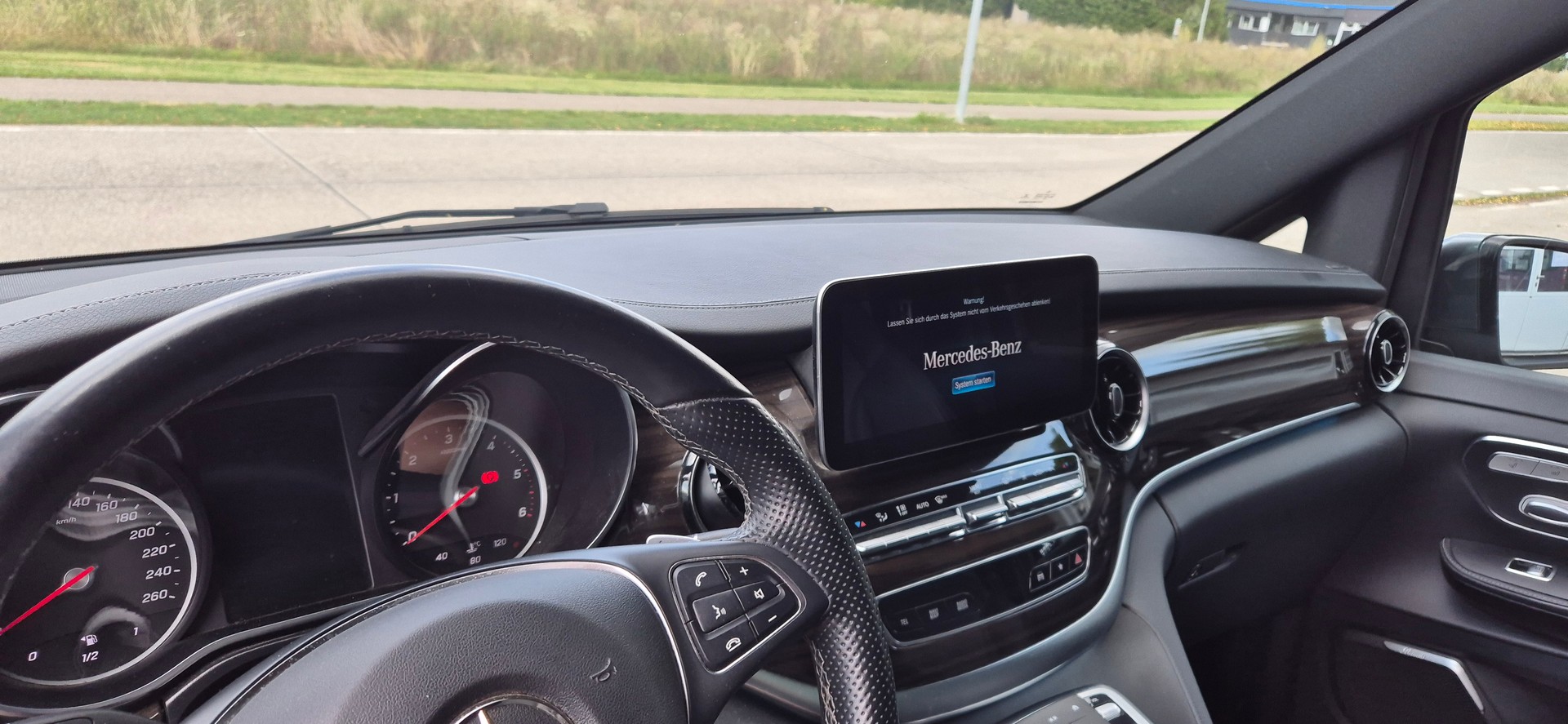 MERCEDES-BENZ 4Matic Avantgarde Lang-image-4