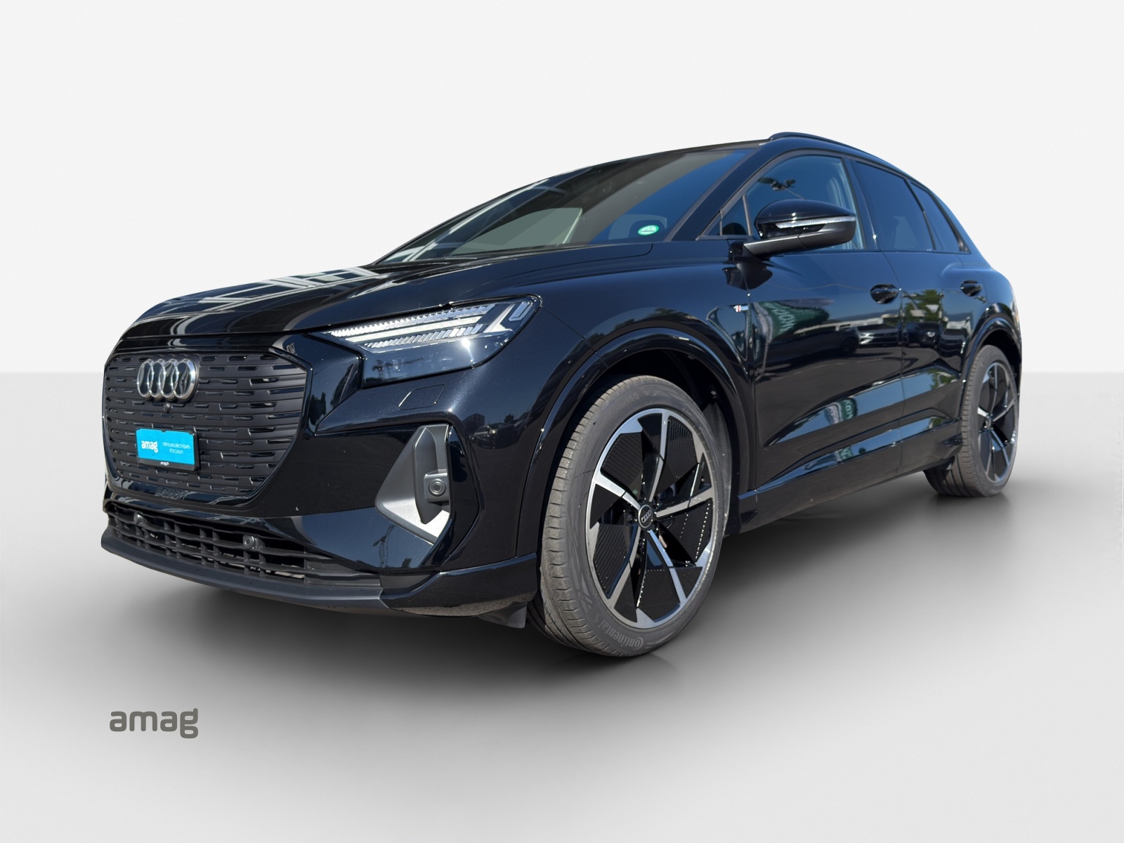 AUDI Q4 e-tron 40-image-0