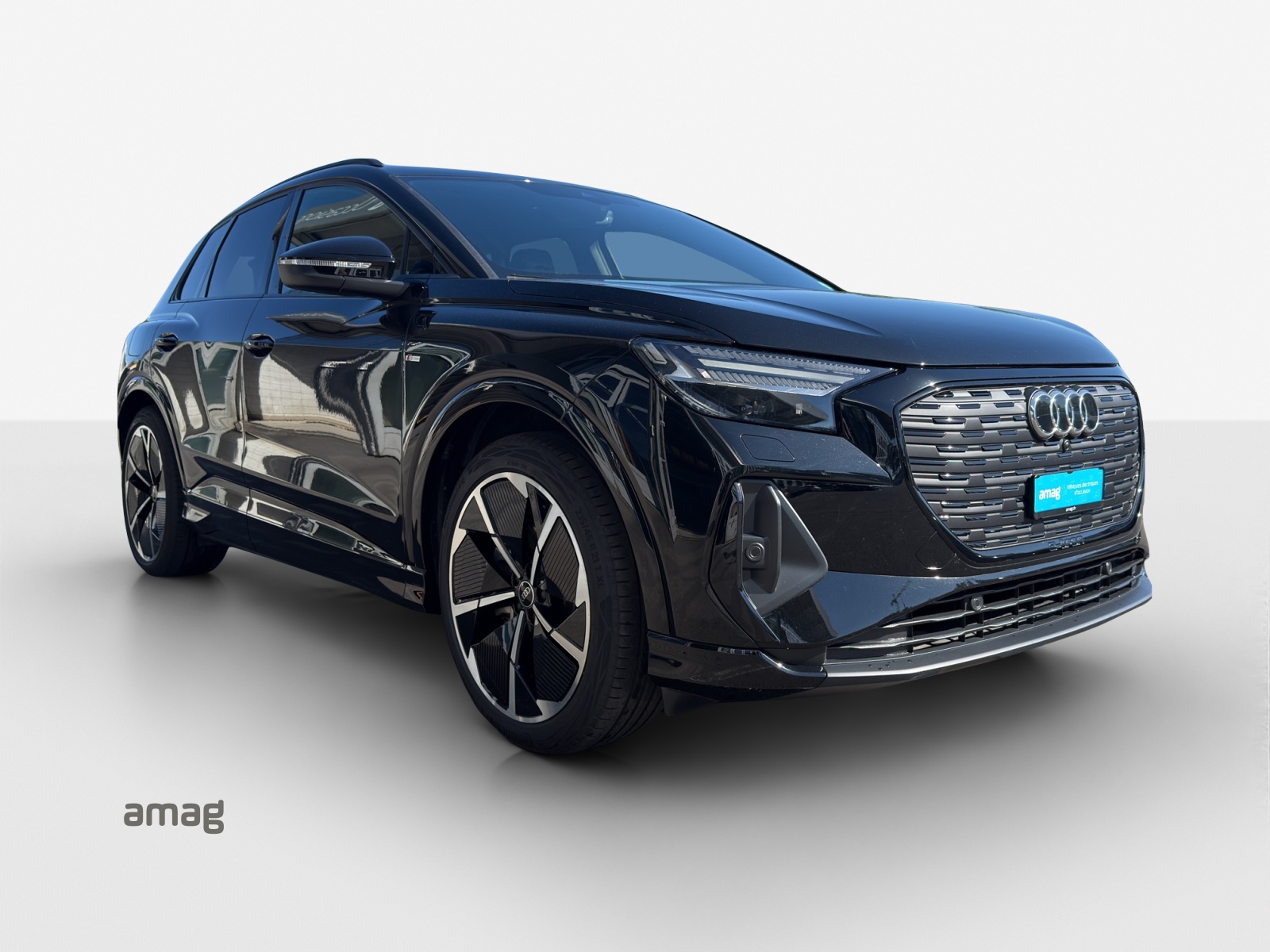AUDI Q4 e-tron 40-image-6