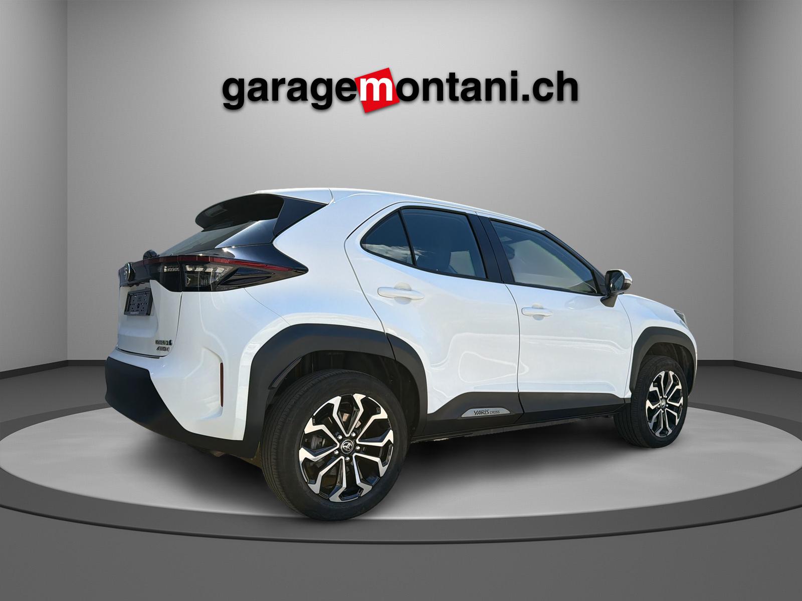 TOYOTA Yaris Cross 1.5 VVT-i HSD Trend AWD-i-image-2