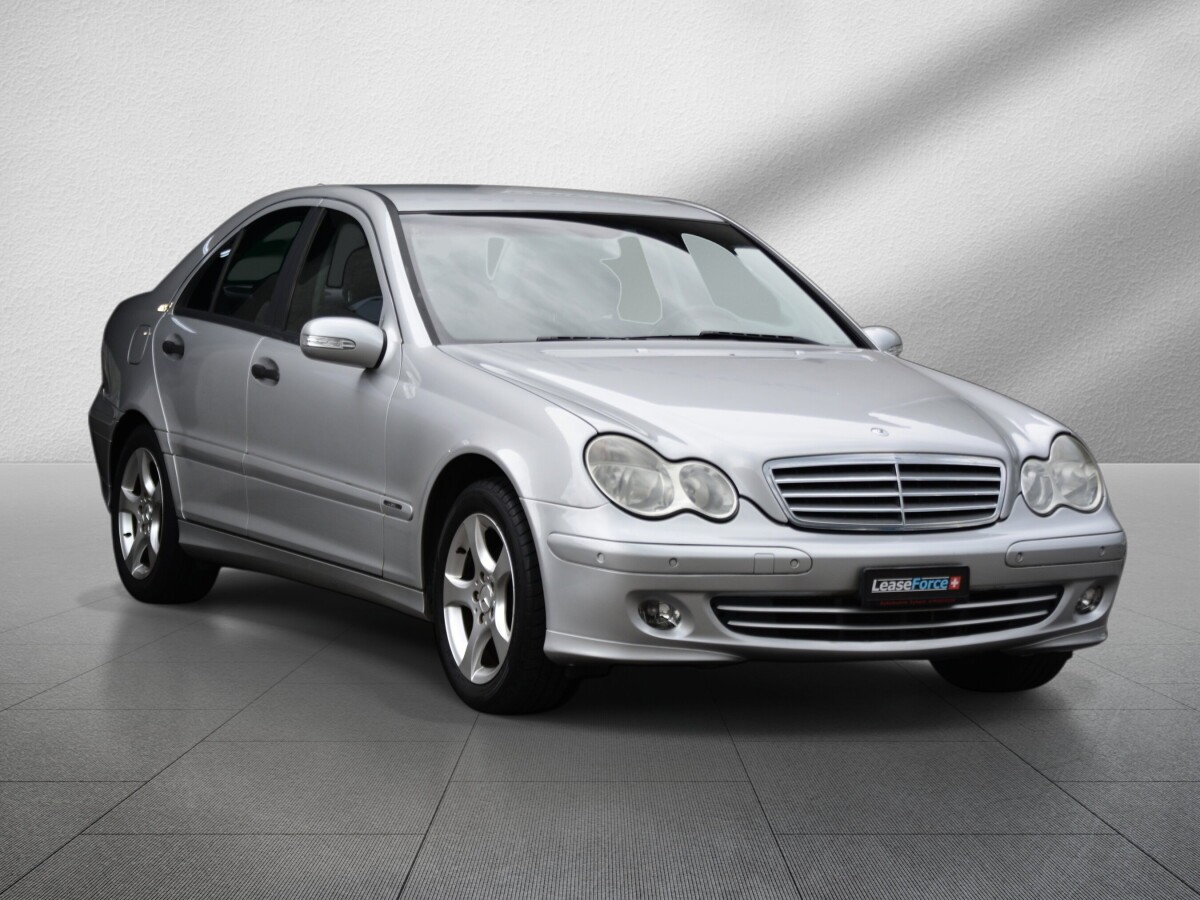 MERCEDES-BENZ C 240 Elégance 4Matic Automatic