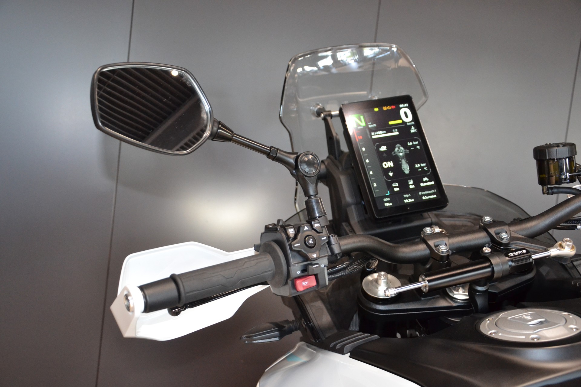 CF MOTO 1000 MT-X-image-8
