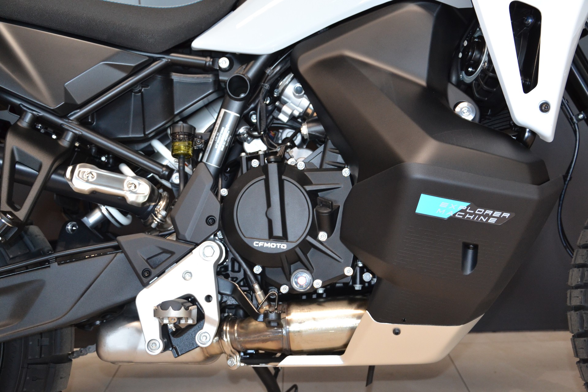 CF MOTO 1000 MT-X-image-11