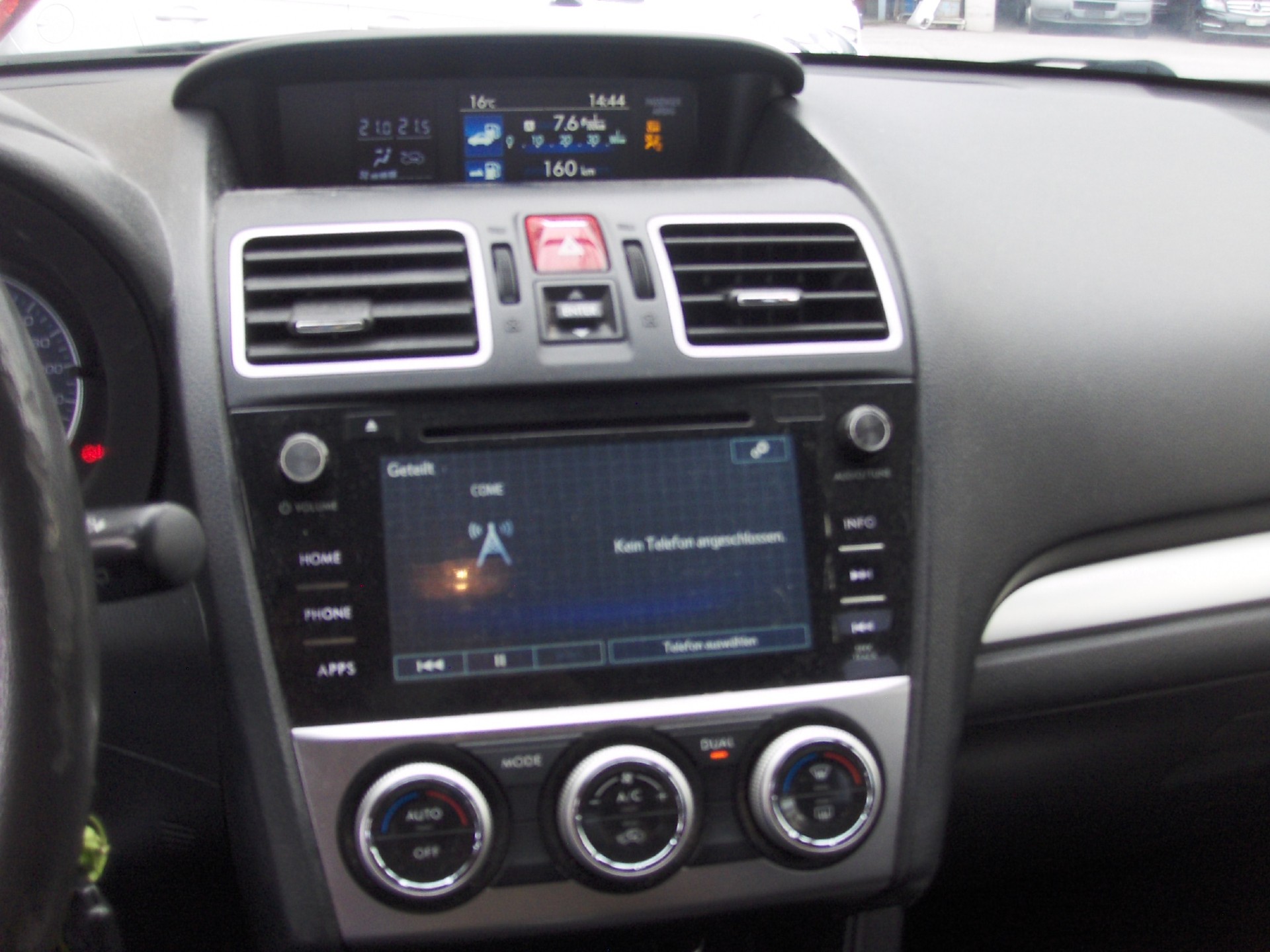 SUBARU XV 2.0 Swiss Two AWD-image-10