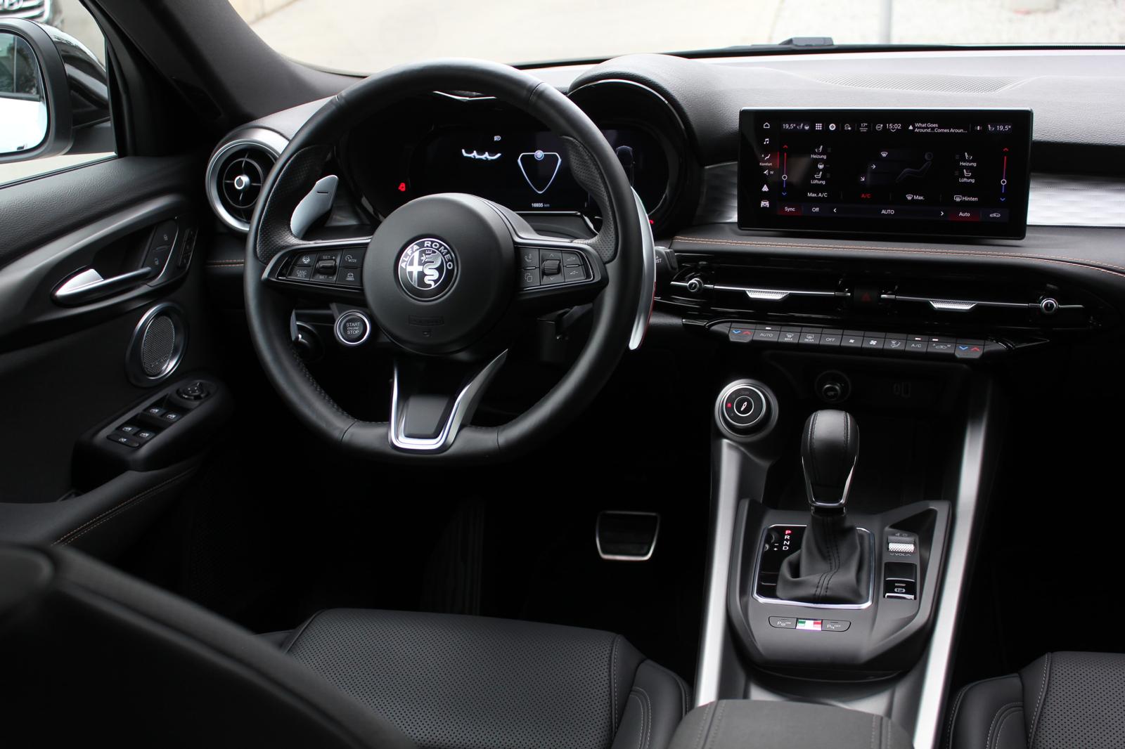 ALFA ROMEO Tonale 1.5 48V Hybrid Veloce-image-8
