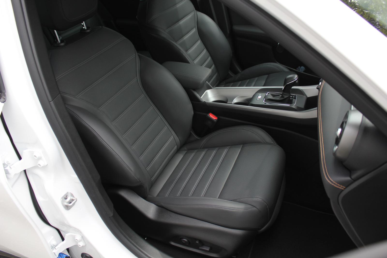 ALFA ROMEO Tonale 1.5 48V Hybrid Veloce-image-13