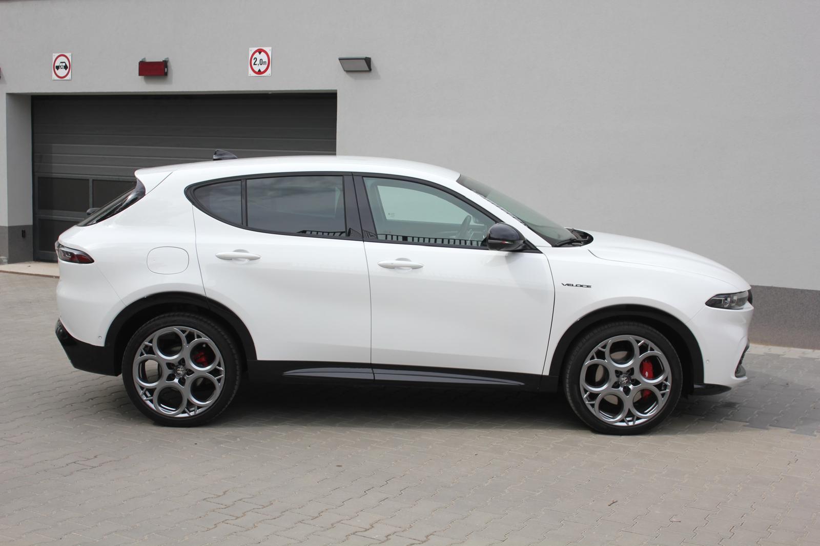ALFA ROMEO Tonale 1.5 48V Hybrid Veloce-image-2