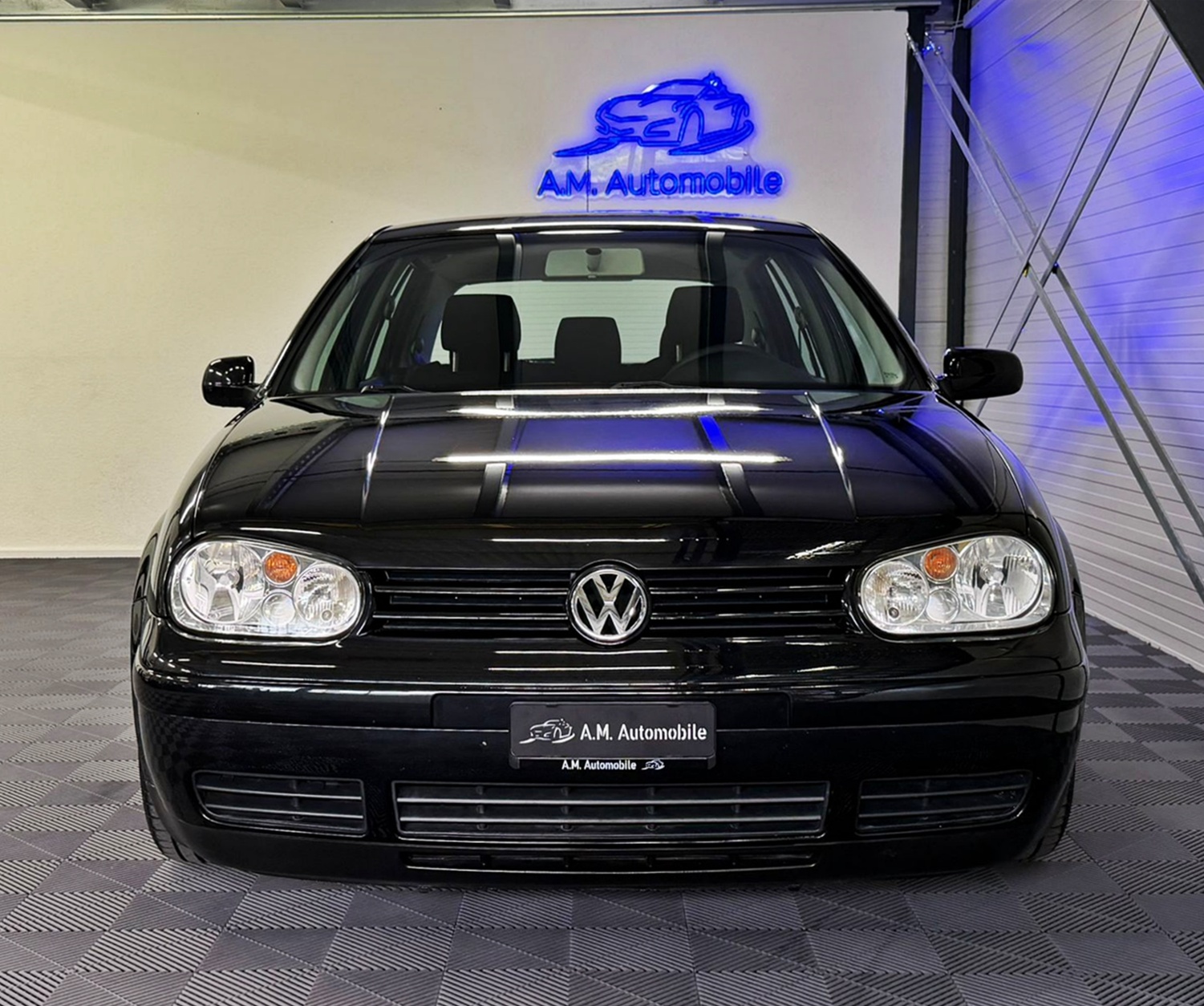 VW Golf 1.8 T GTI-image-1