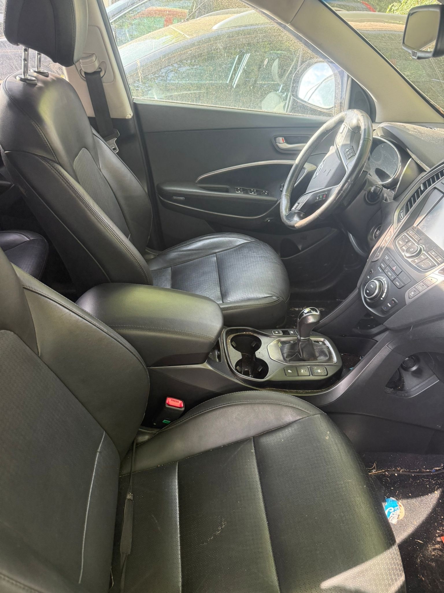 HYUNDAI 2.2 CRDi Vertex 7P-image-1