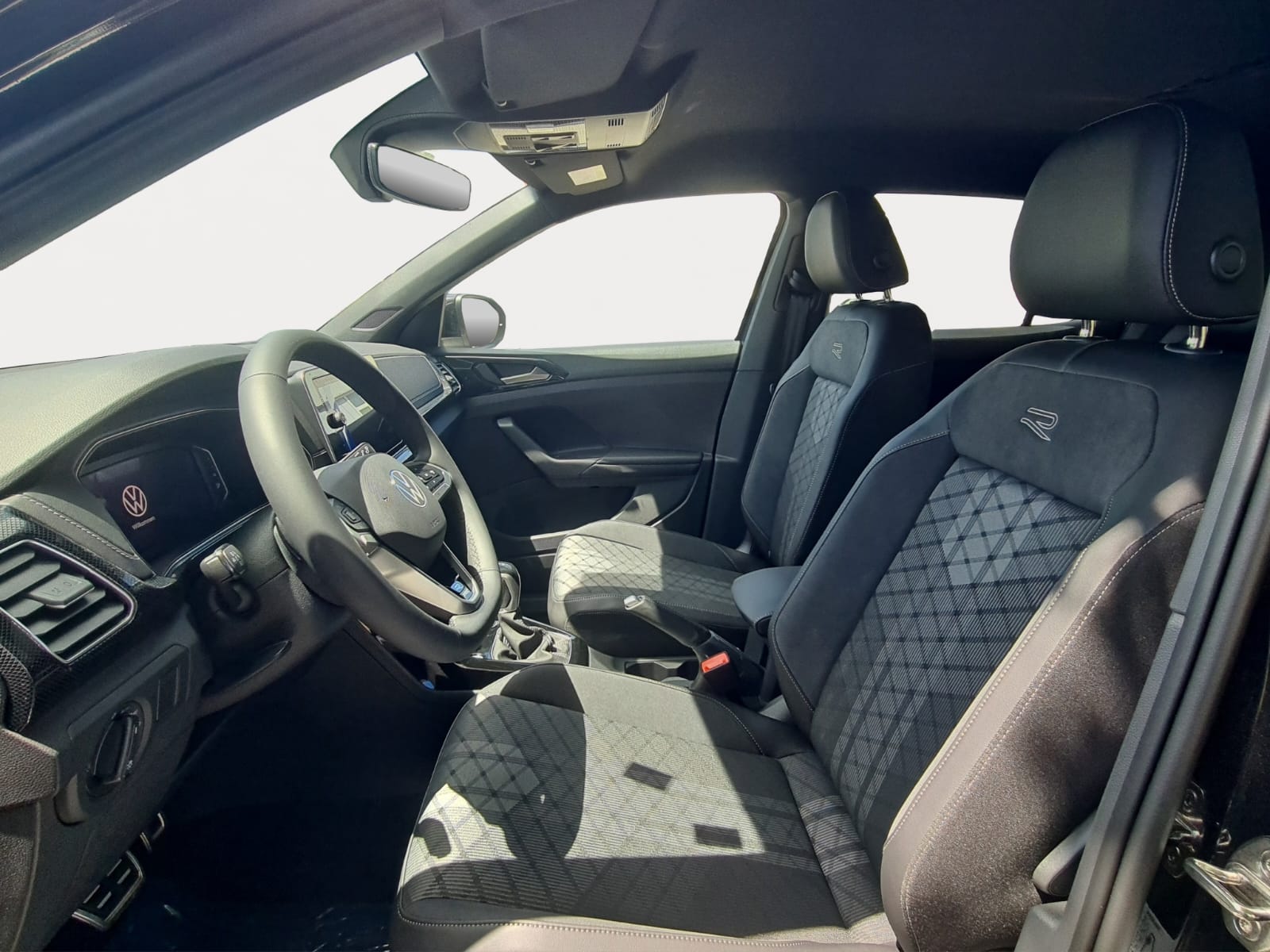 VW T-Cross 1.5 TSI EVO ACT R-Line DSG-image-12