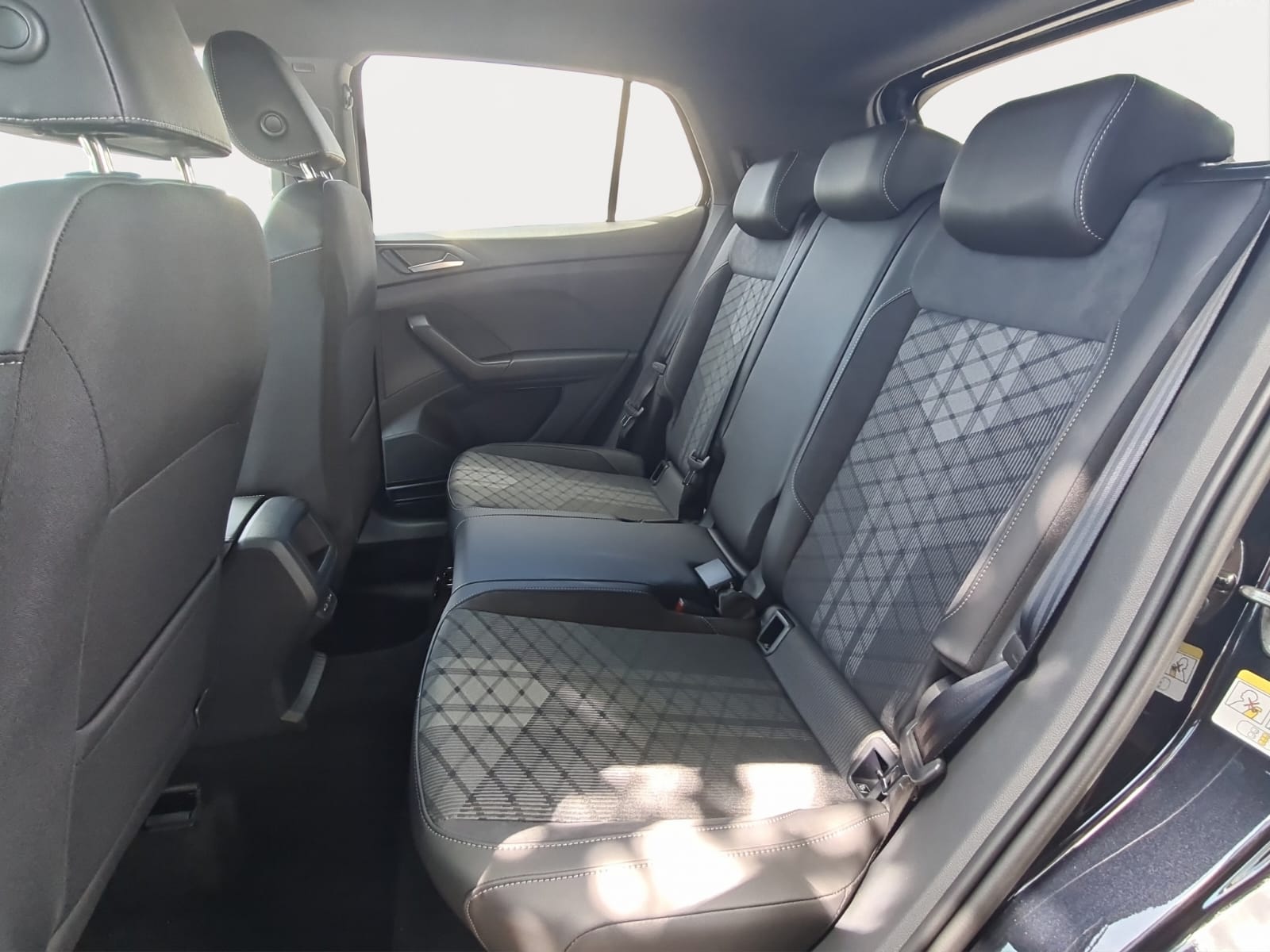VW T-Cross 1.5 TSI EVO ACT R-Line DSG-image-14