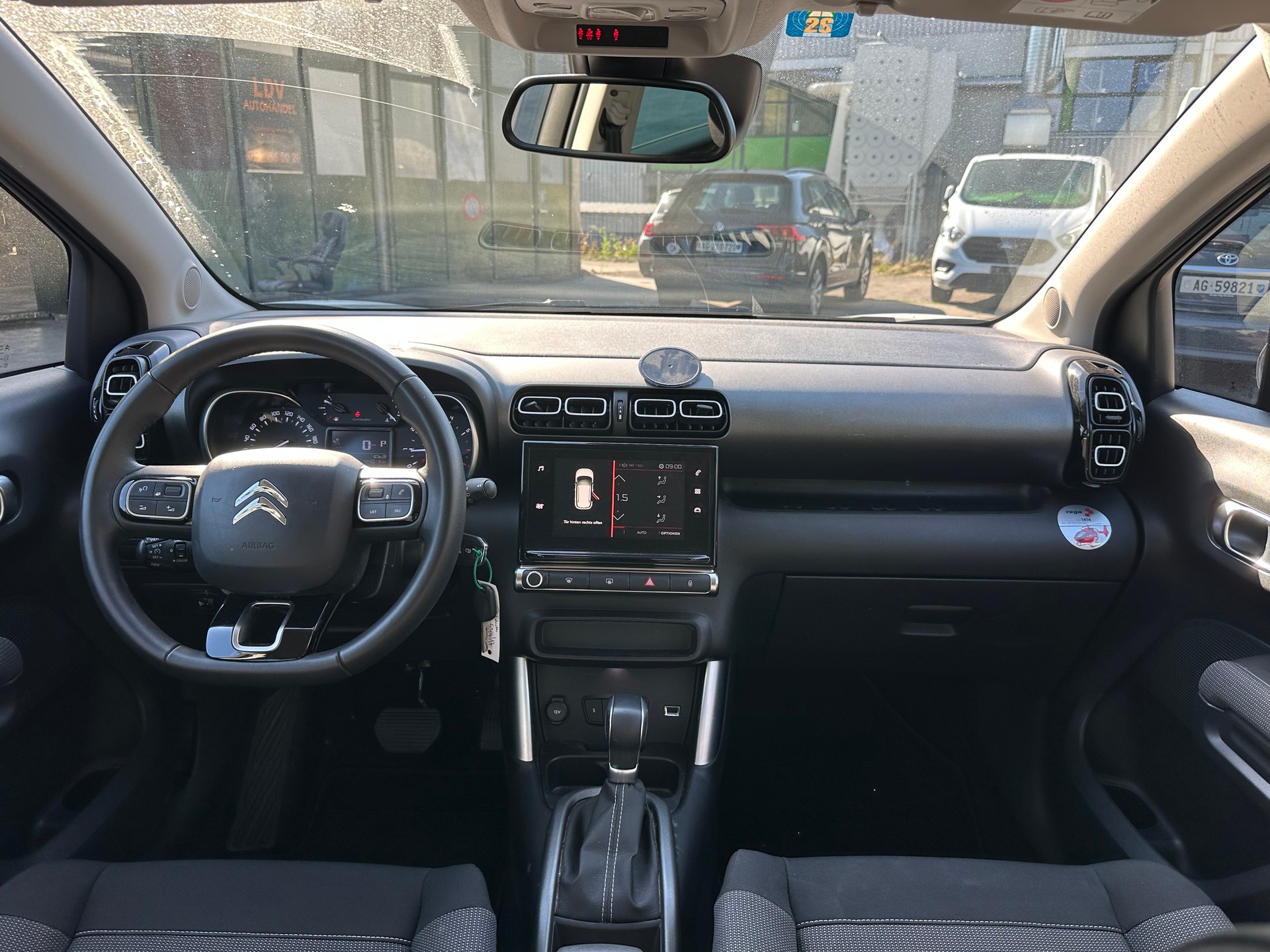CITROEN C3 Aircross 1.2i PureTech Feel EAT-image-10