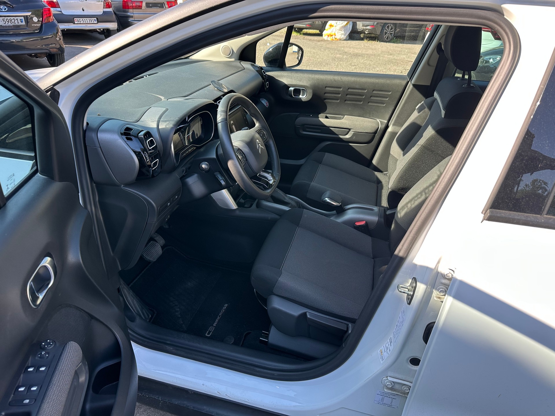 CITROEN C3 Aircross 1.2i PureTech Feel EAT-image-12