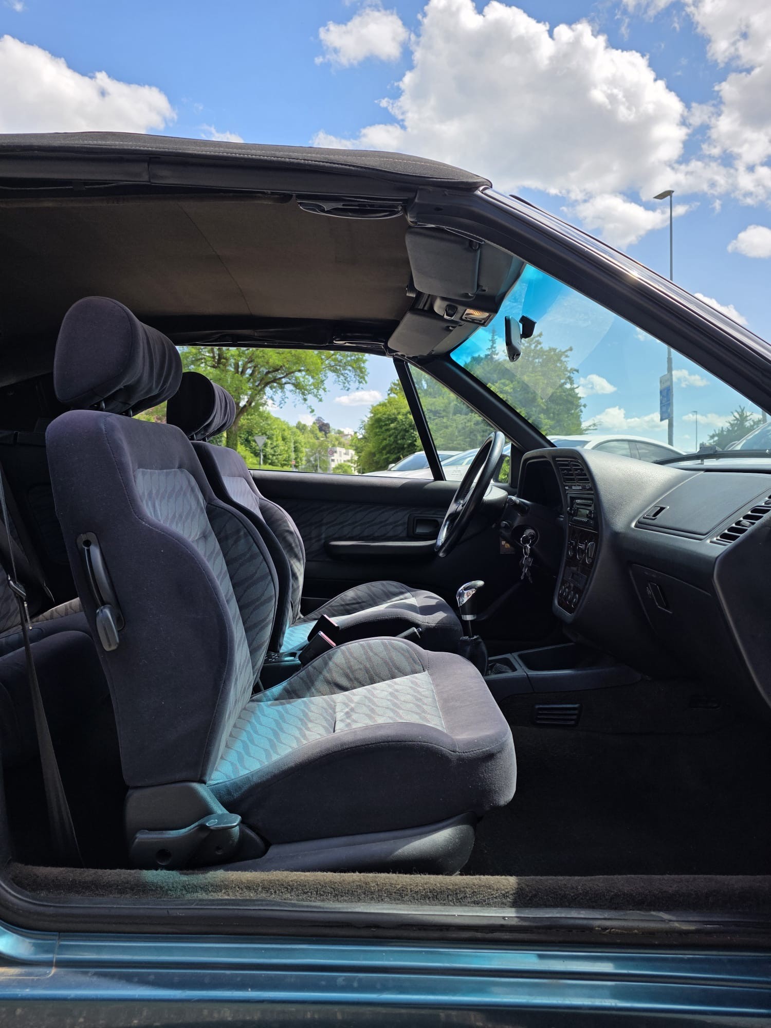 PEUGEOT 306 Cabrio 2.0-image-8