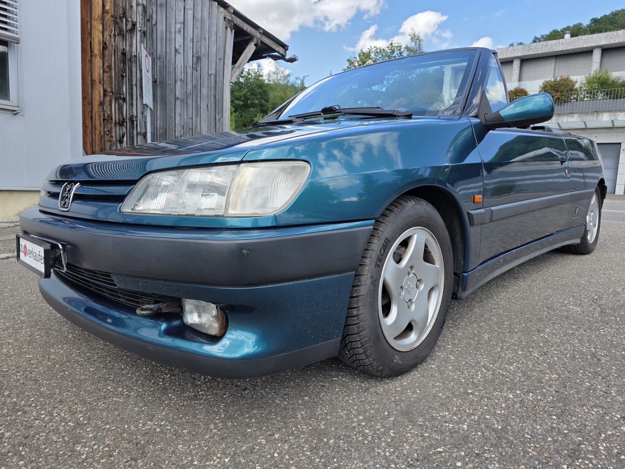 Car photo