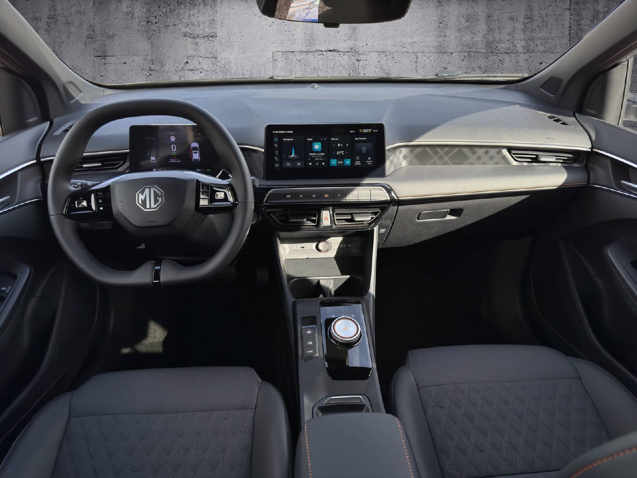 MG 3 1.5 Hybrid Luxury-image-5
