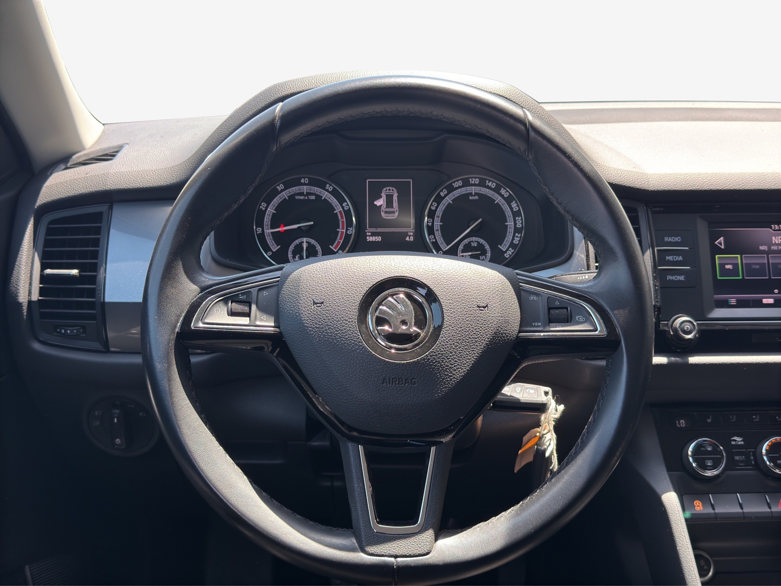SKODA Kodiaq 1.5 TSI ACT Active-image-9
