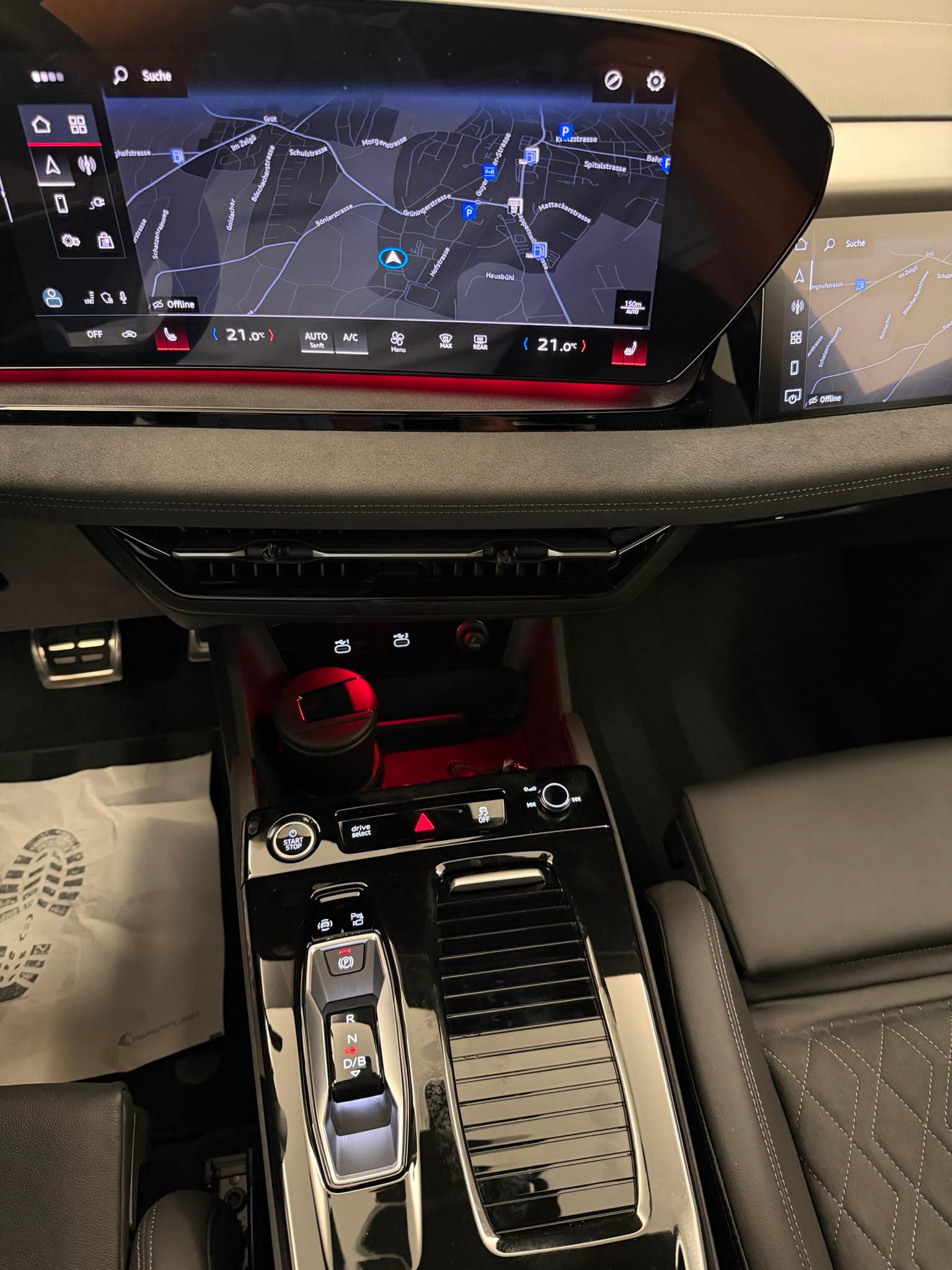AUDI Q6 e-tron quattro-image-20