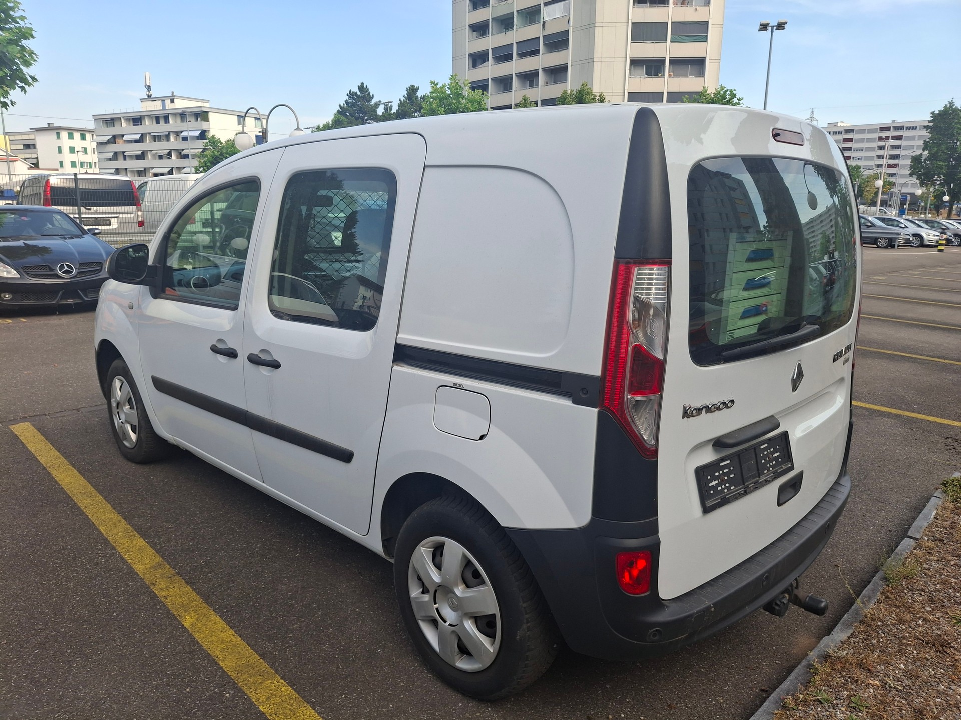 RENAULT Kangoo Medium dCi 90 ENERGY Business-image-9