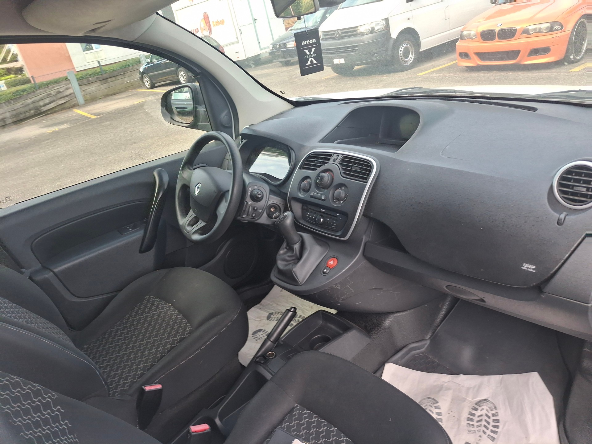 RENAULT Kangoo Medium dCi 90 ENERGY Business-image-15