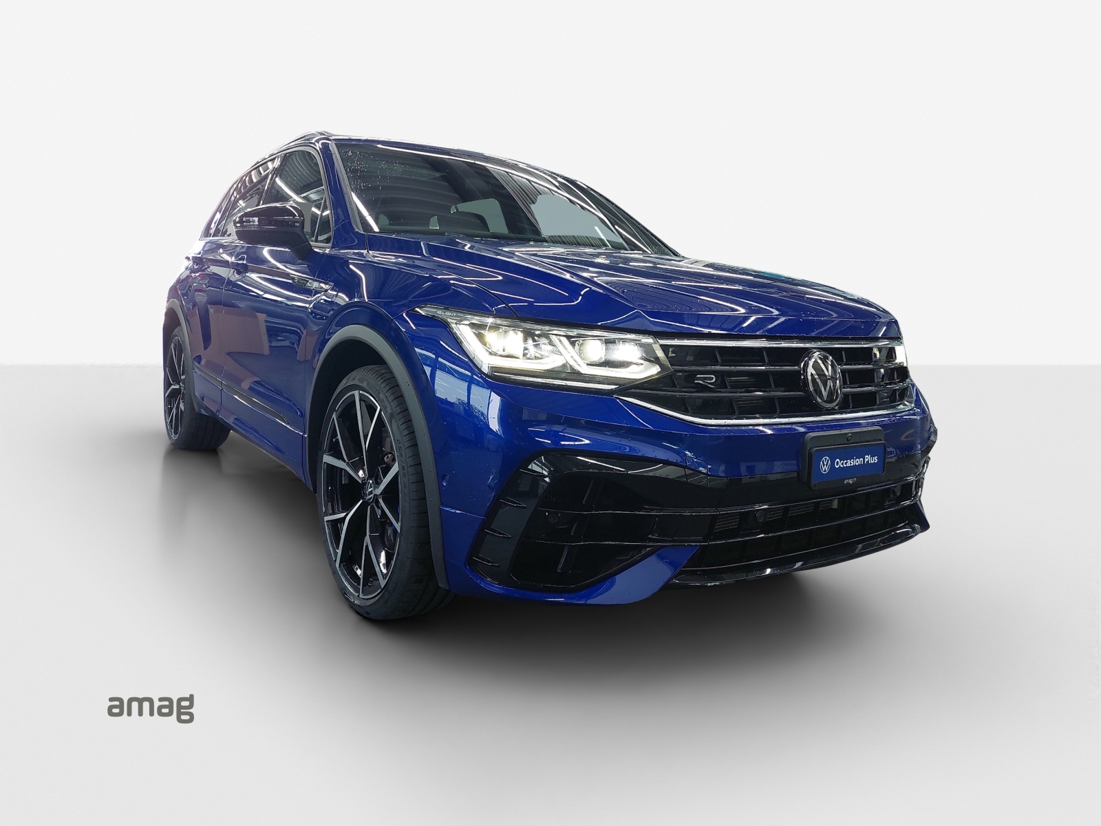 VW Tiguan 2.0TSI R 4Motion DSG-image-5