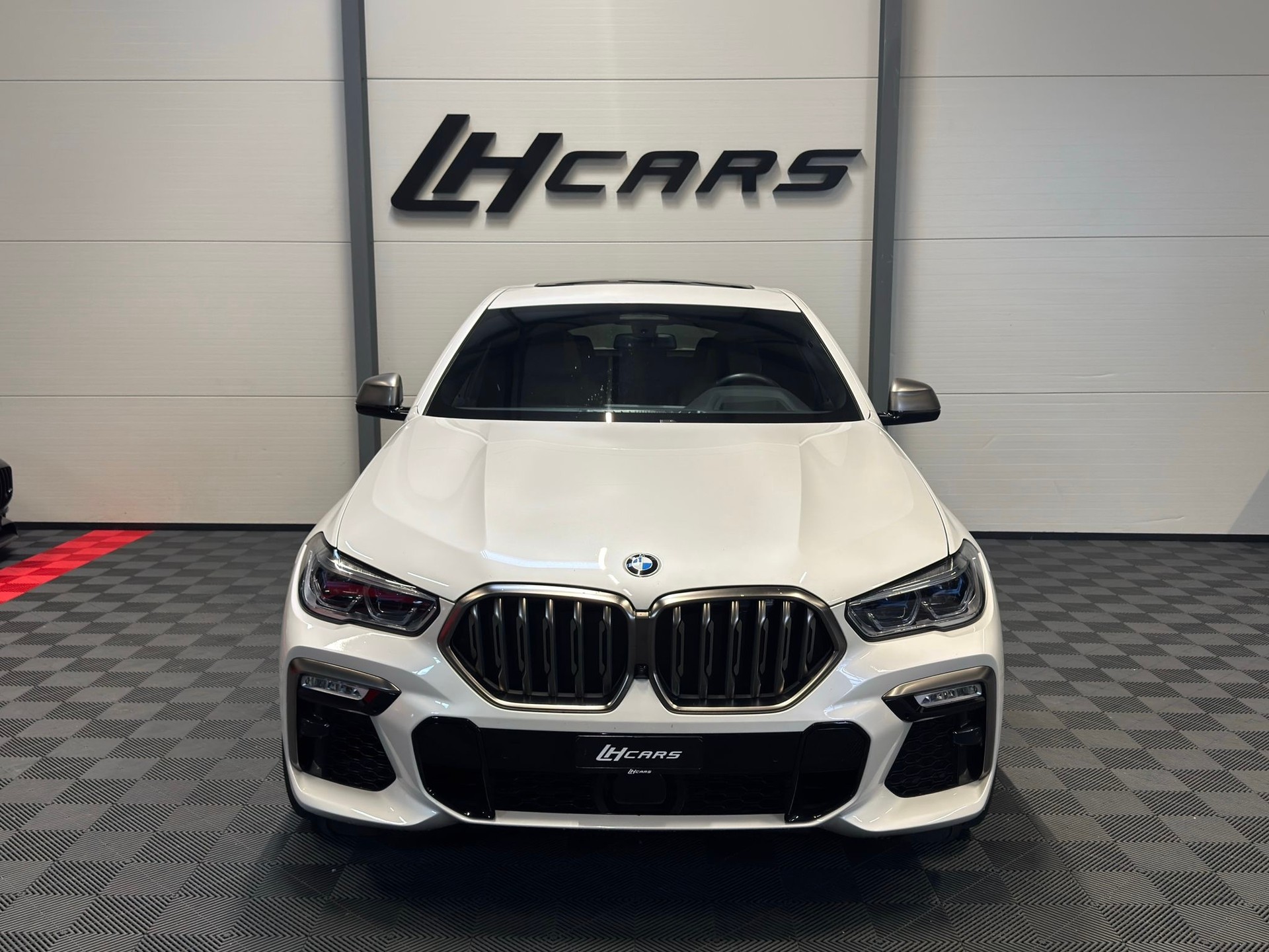 BMW X6 M50d-image-6