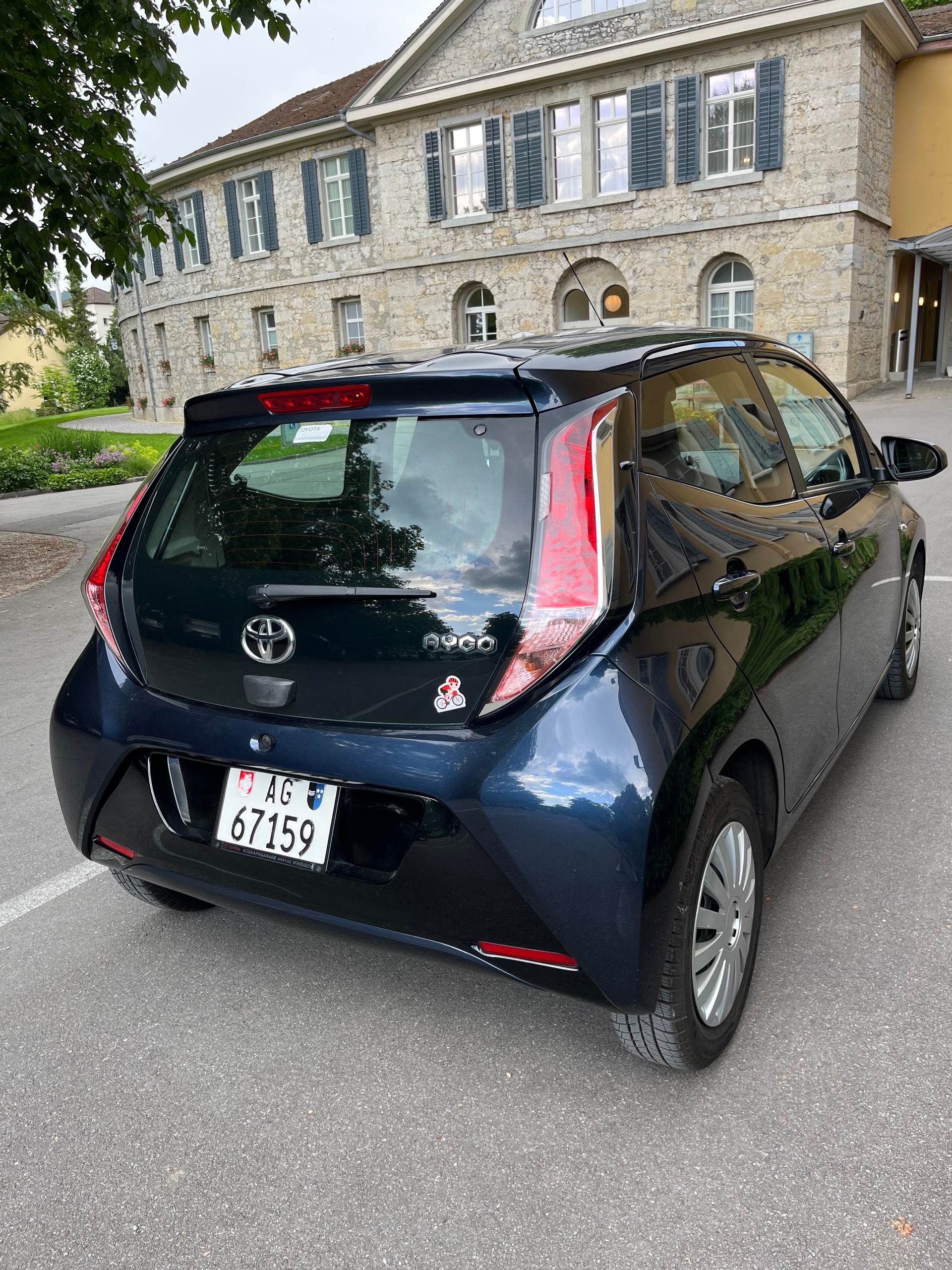 TOYOTA 1.0 VVT-i x-image-2