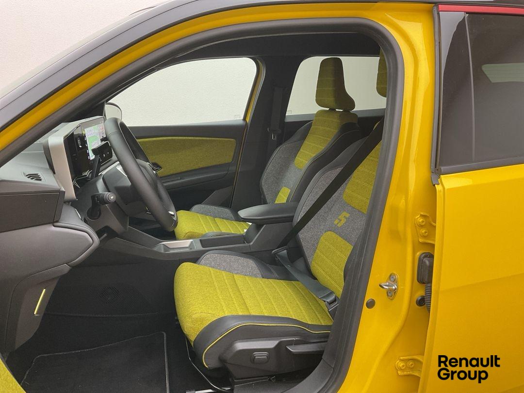 RENAULT R5 E-Tech Comfort Range iconic five-image-5