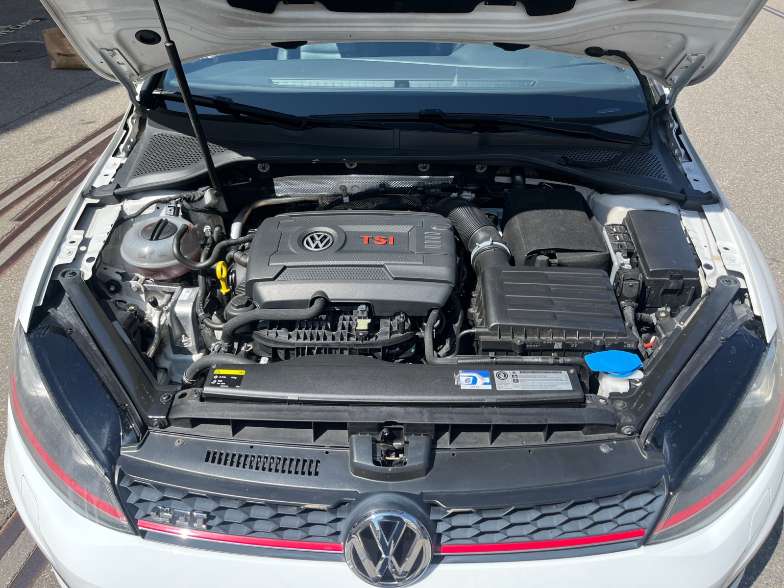 VW Golf 2.0 TSI GTI-image-13
