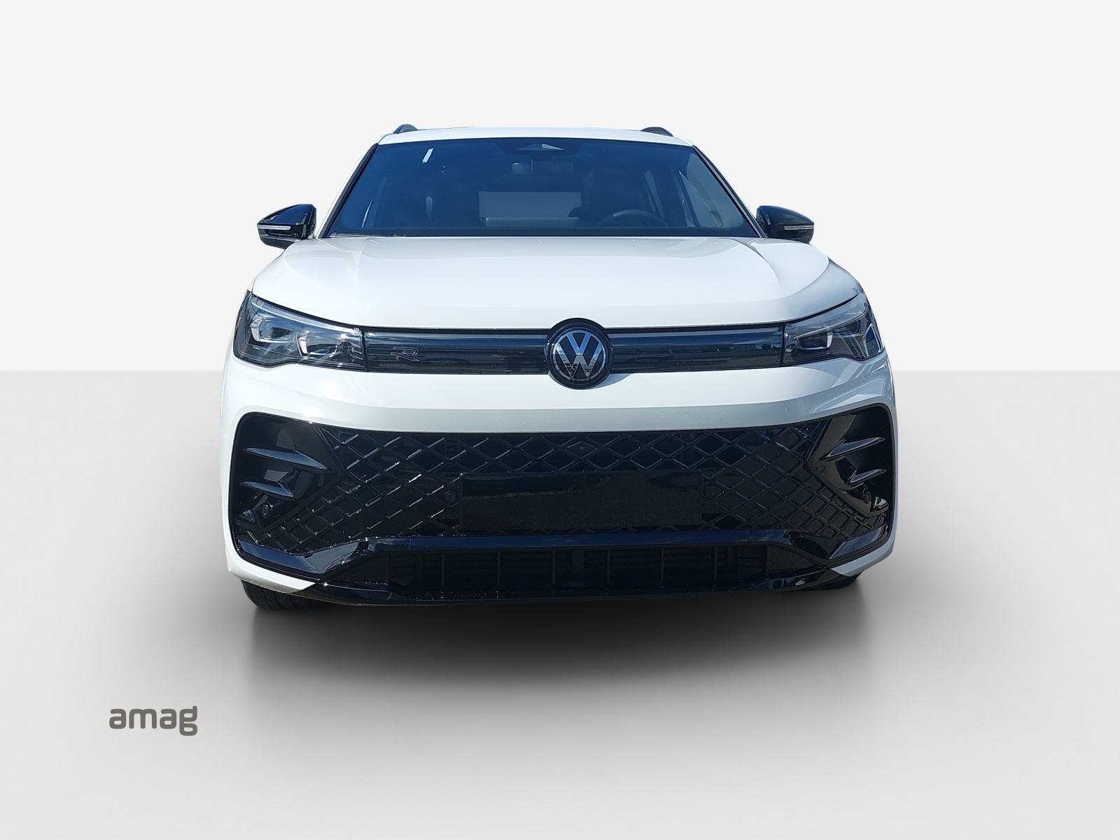 VW Tiguan 2.0 TSI DSG R-Line Plus 4Motion-image-6