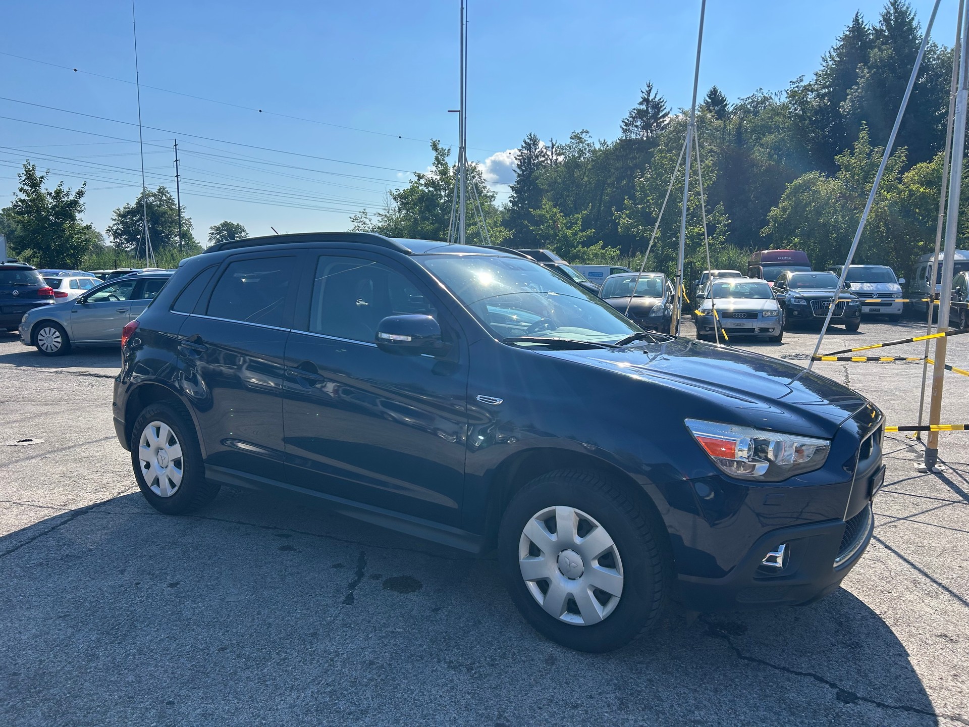 MITSUBISHI ASX 1.8 DID Invite 4WD-image-2