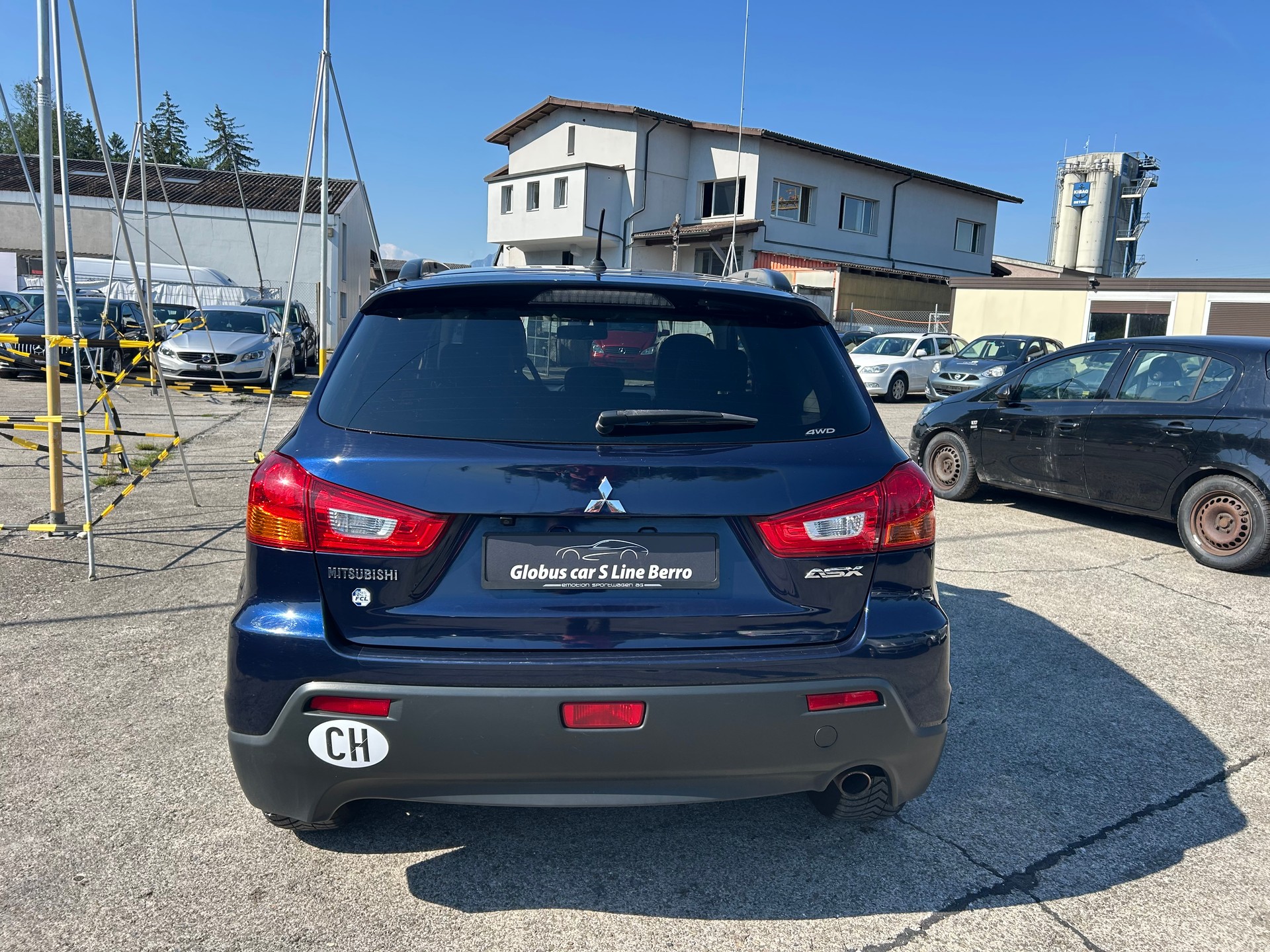 MITSUBISHI ASX 1.8 DID Invite 4WD-image-5