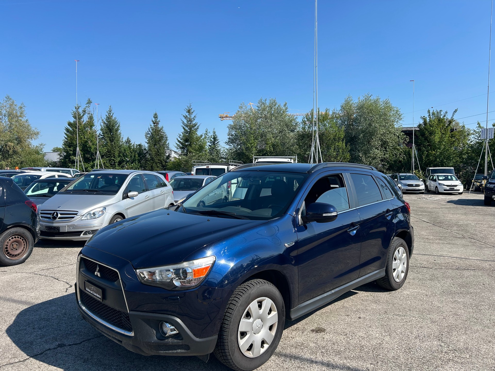 MITSUBISHI ASX 1.8 DID Invite 4WD-image-8