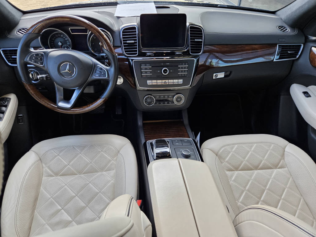 MERCEDES-BENZ GLE 350 d 4Matic-image-5