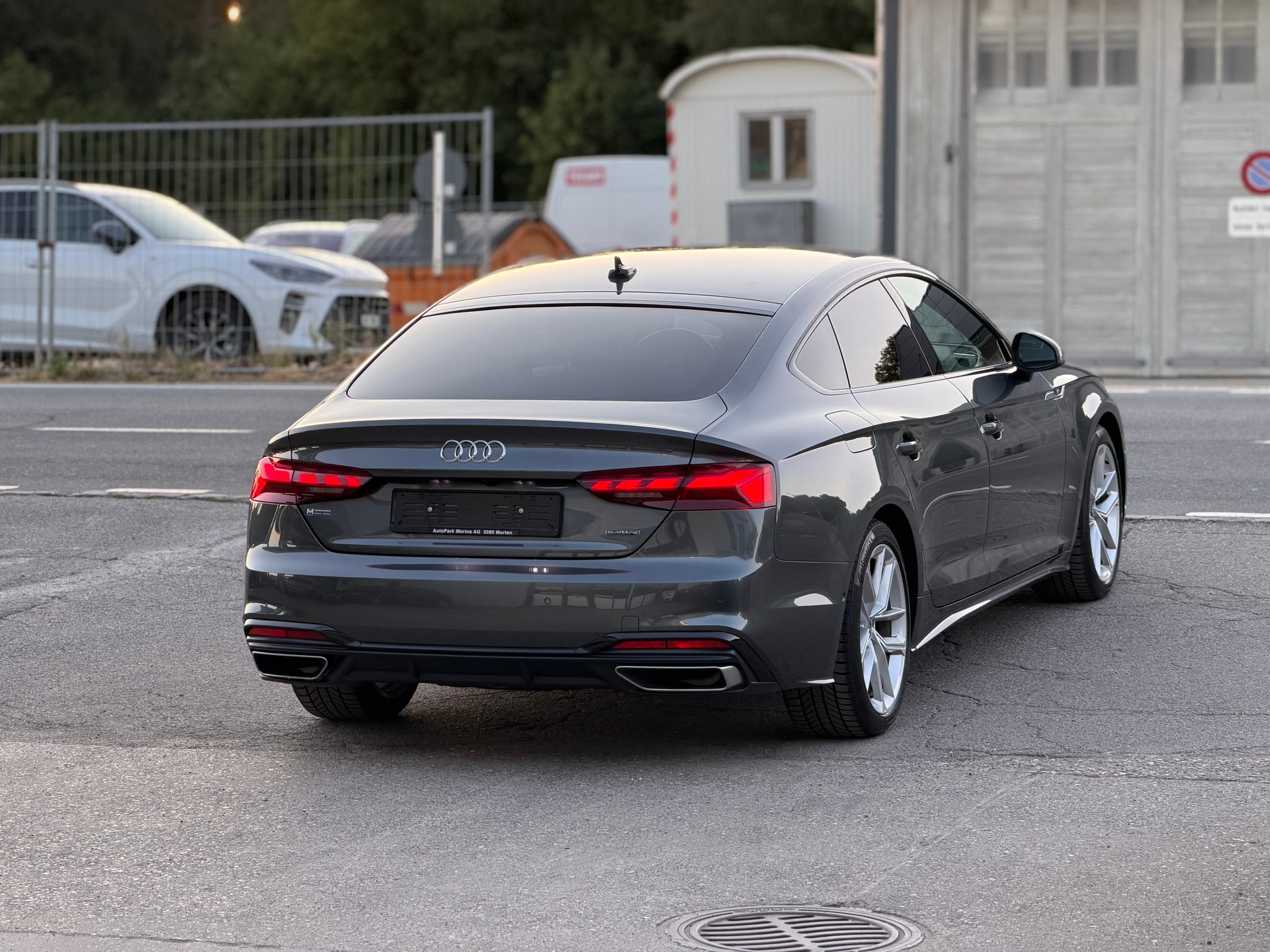 AUDI A5 Sportback 40 TFSI S-Line S-tronic quattro-image-4