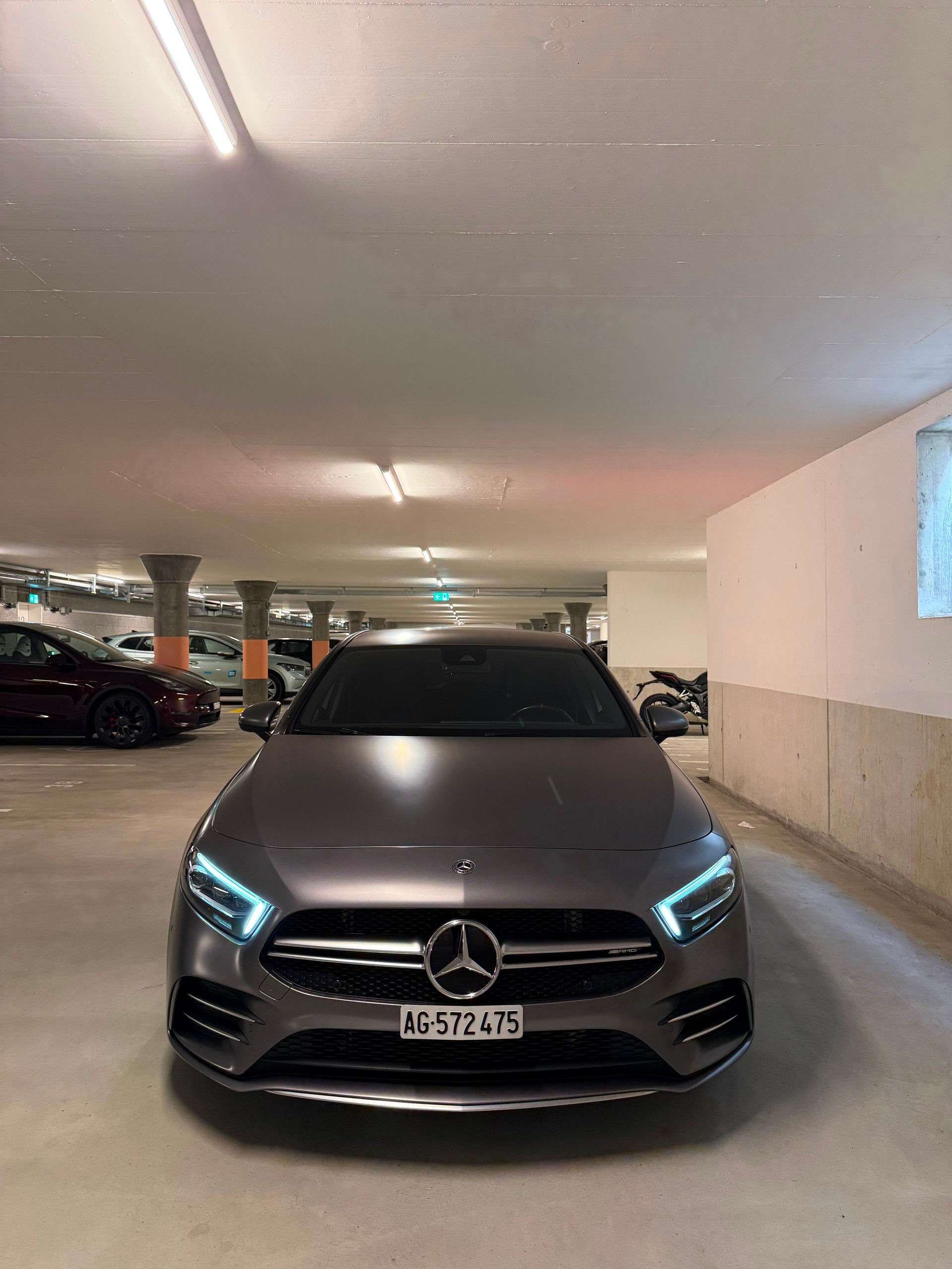 MERCEDES-BENZ A 35 AMG 4matic-image-1