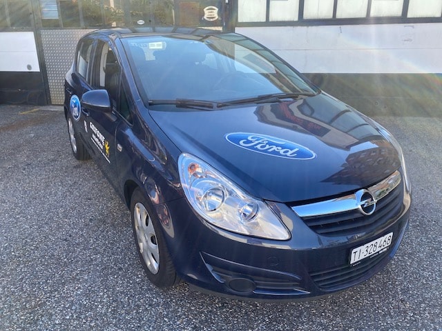OPEL Corsa 1.4 TP Color Edition-image-11