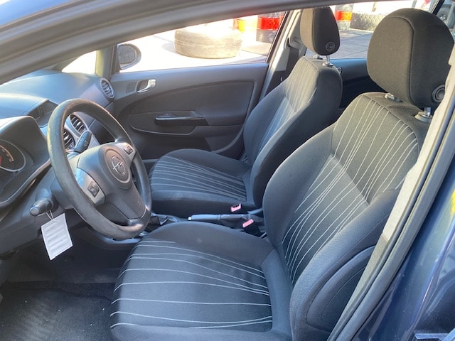 OPEL Corsa 1.4 TP Color Edition-image-5